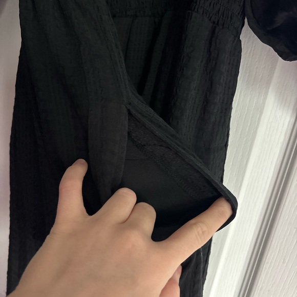 Madewell Lucie Elbow-Sleeve Smocked Textured Black Midi Dress - Picture 6 of 7